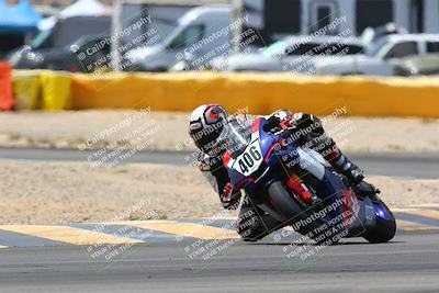 media/Apr-10-2022-SoCal Trackdays (Sun) [[f104b12566]]/Turn 2 (1135am)/